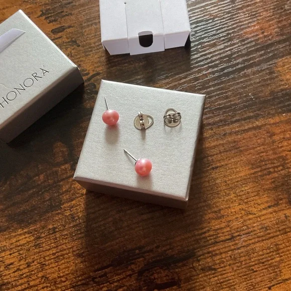 NIB Honora Pearls Stainless Steel Stud Earrings - Picture 4 of 4